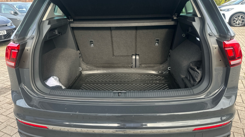 Volkswagen Tiguan 1.5 TSI Life 5dr Petrol Estate